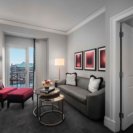 Отель Waldorf Astoria Чикаго Экстерьер фото
